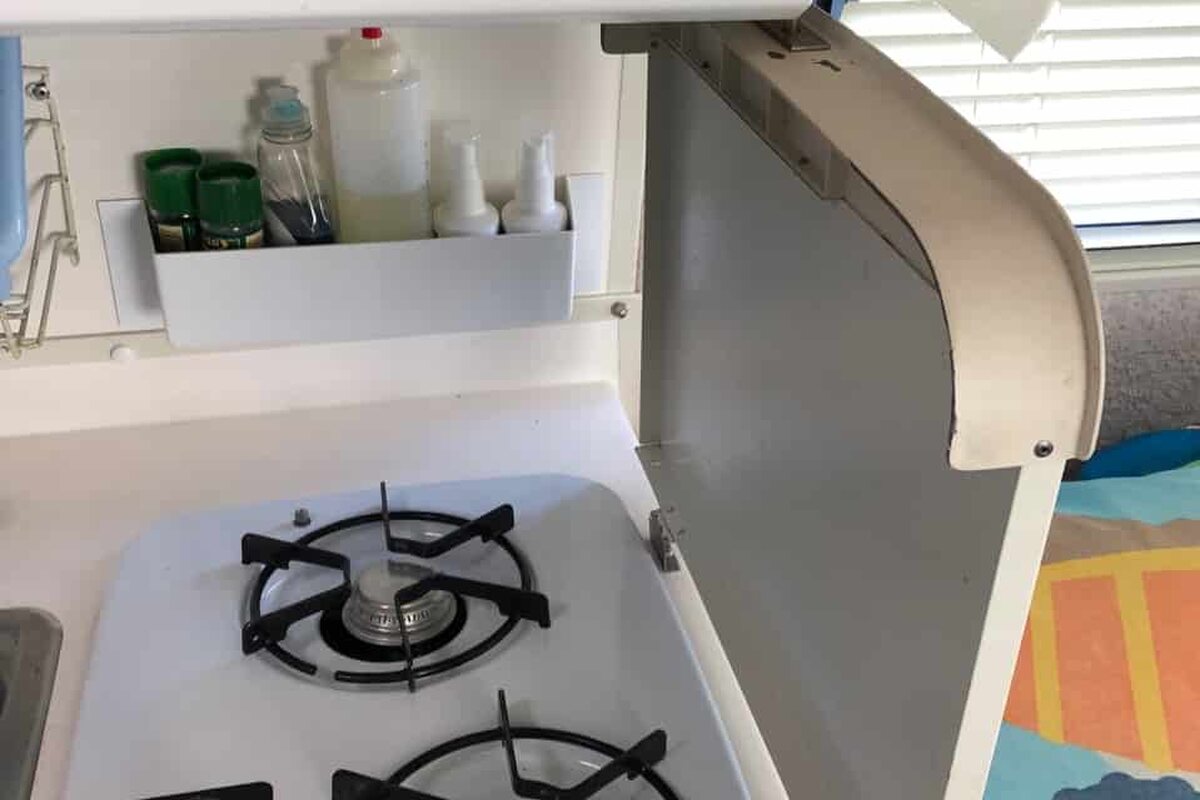 Fix’n the Kitchen — project photograph from The Handy Camper
