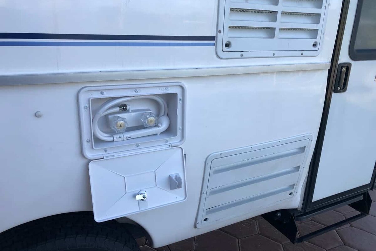Outside Shower — project photograph from The Handy Camper